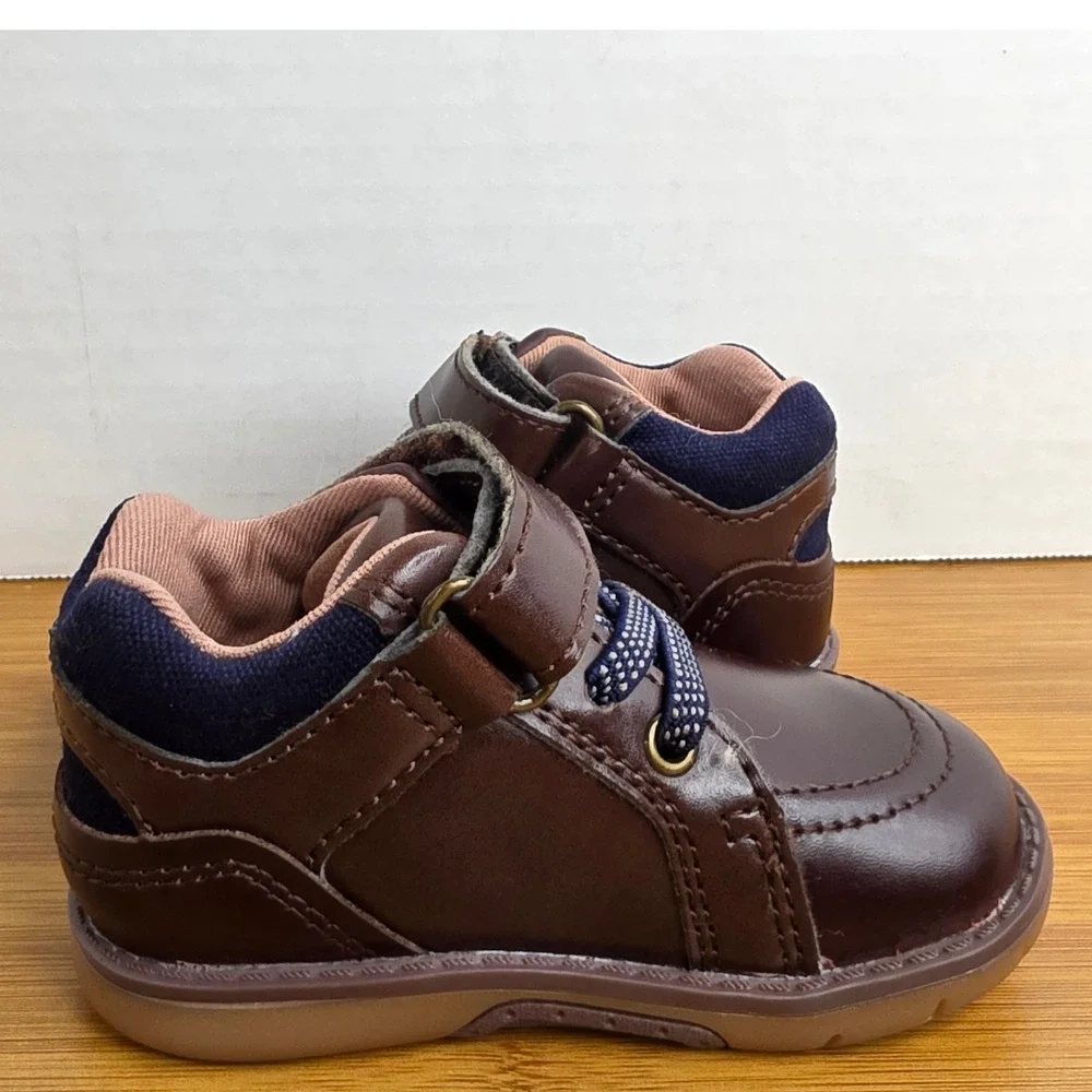 Stride Rite SRT Anders Boys Brown Leather Hook and Loop Shoes BB018501 Size 4M